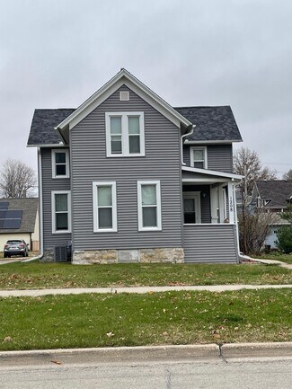 1208 & 1203 Main St