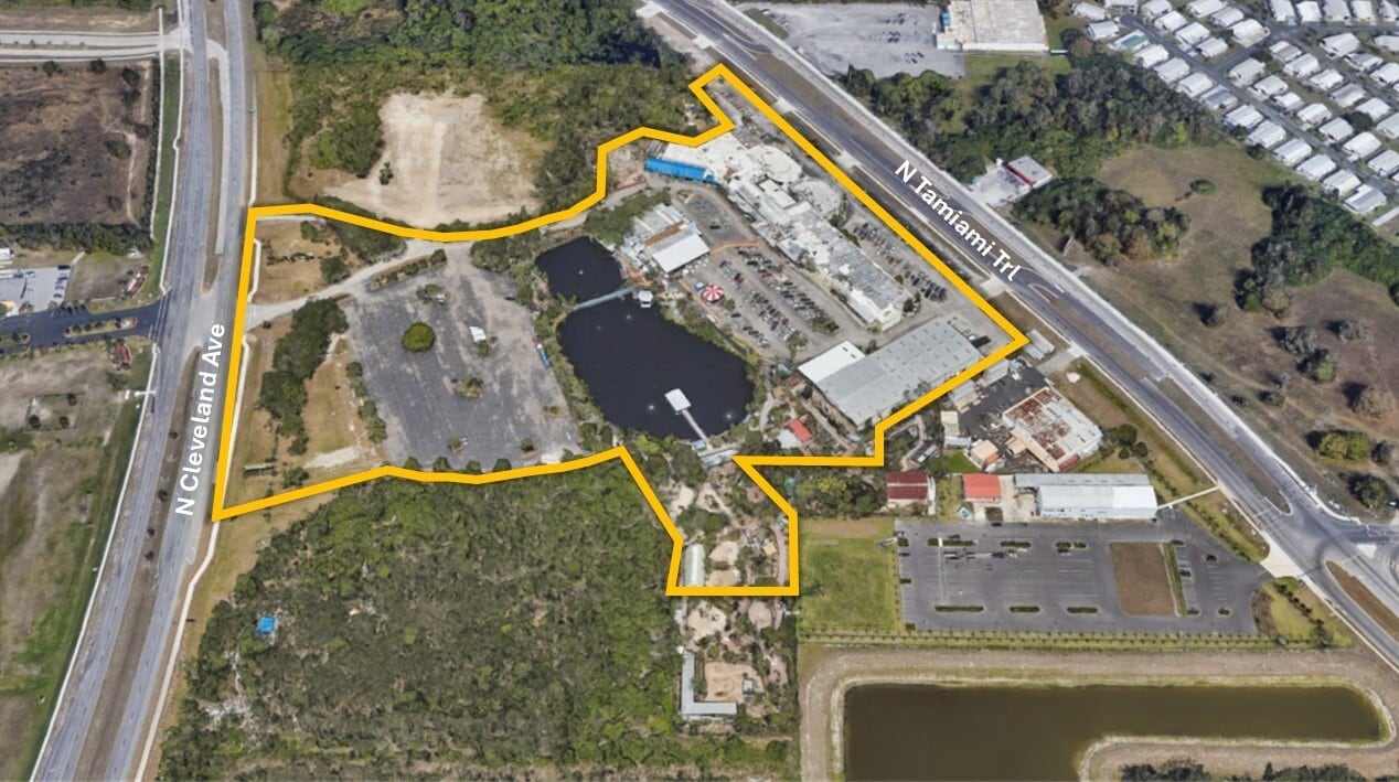 2787 N Tamiami Trl, North Fort Myers, FL for Sale
