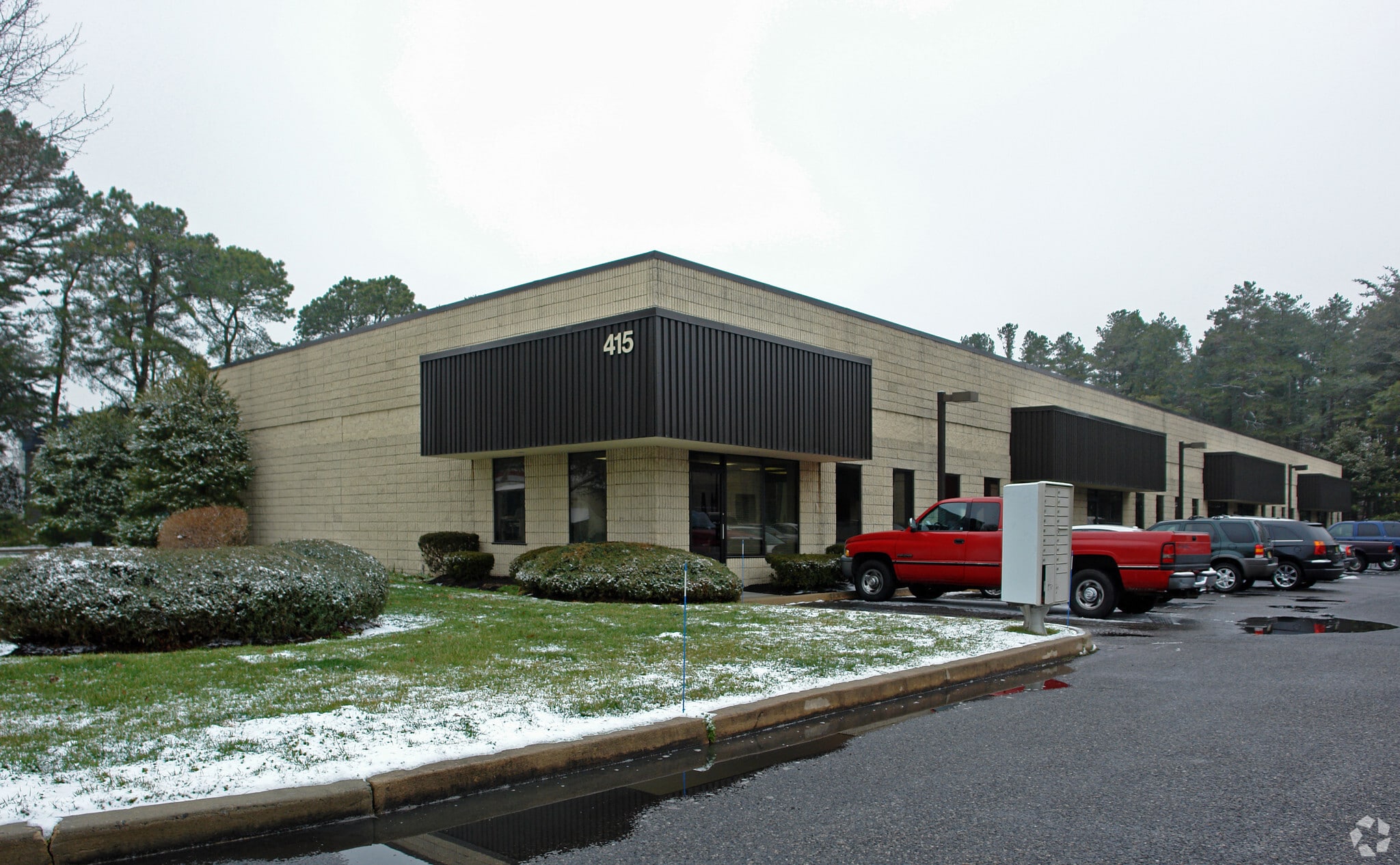 415 Commerce Ln, West Berlin, NJ for Rent