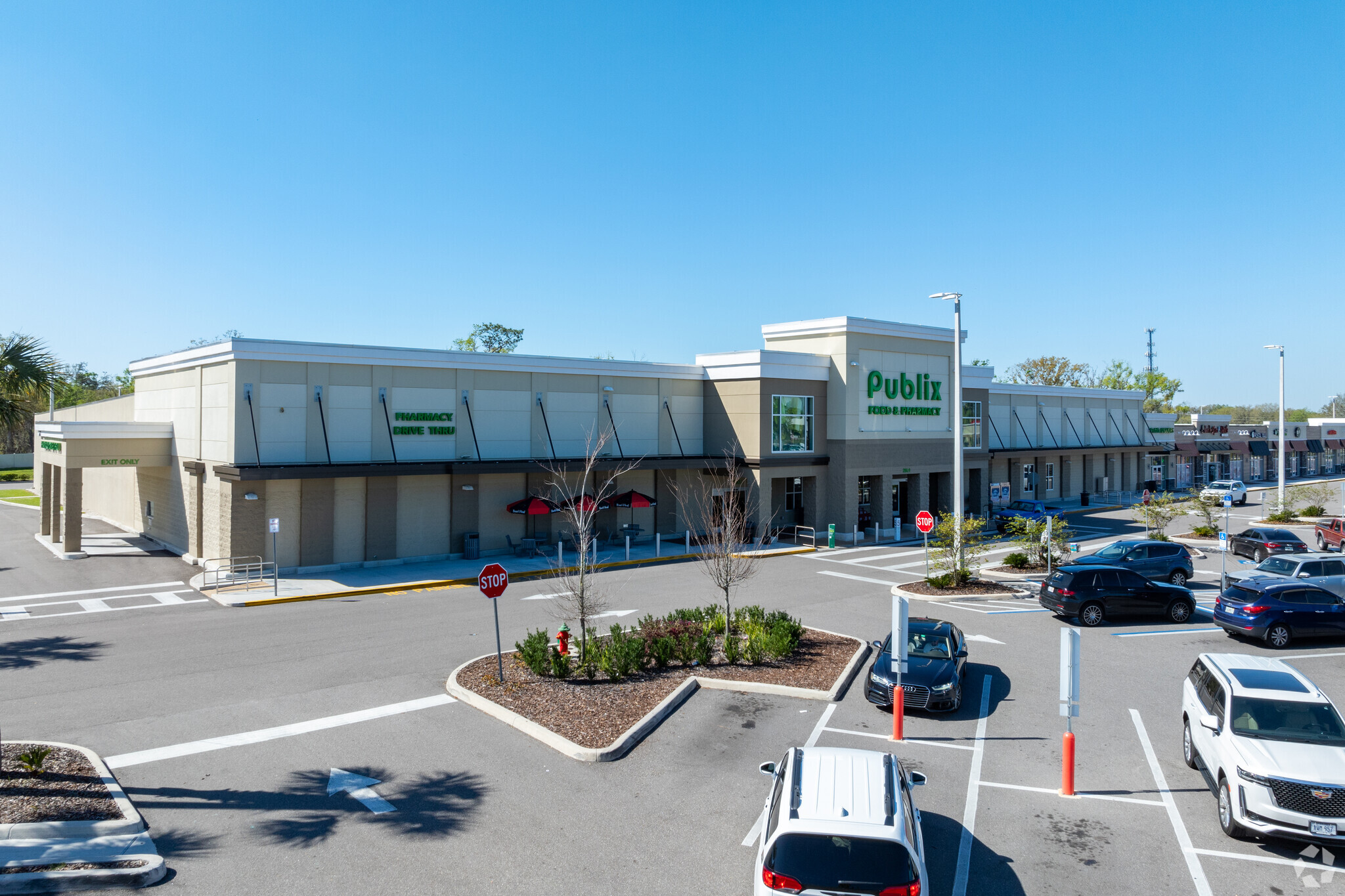 2741-2801 E County Line Rd, Lutz, FL for Rent