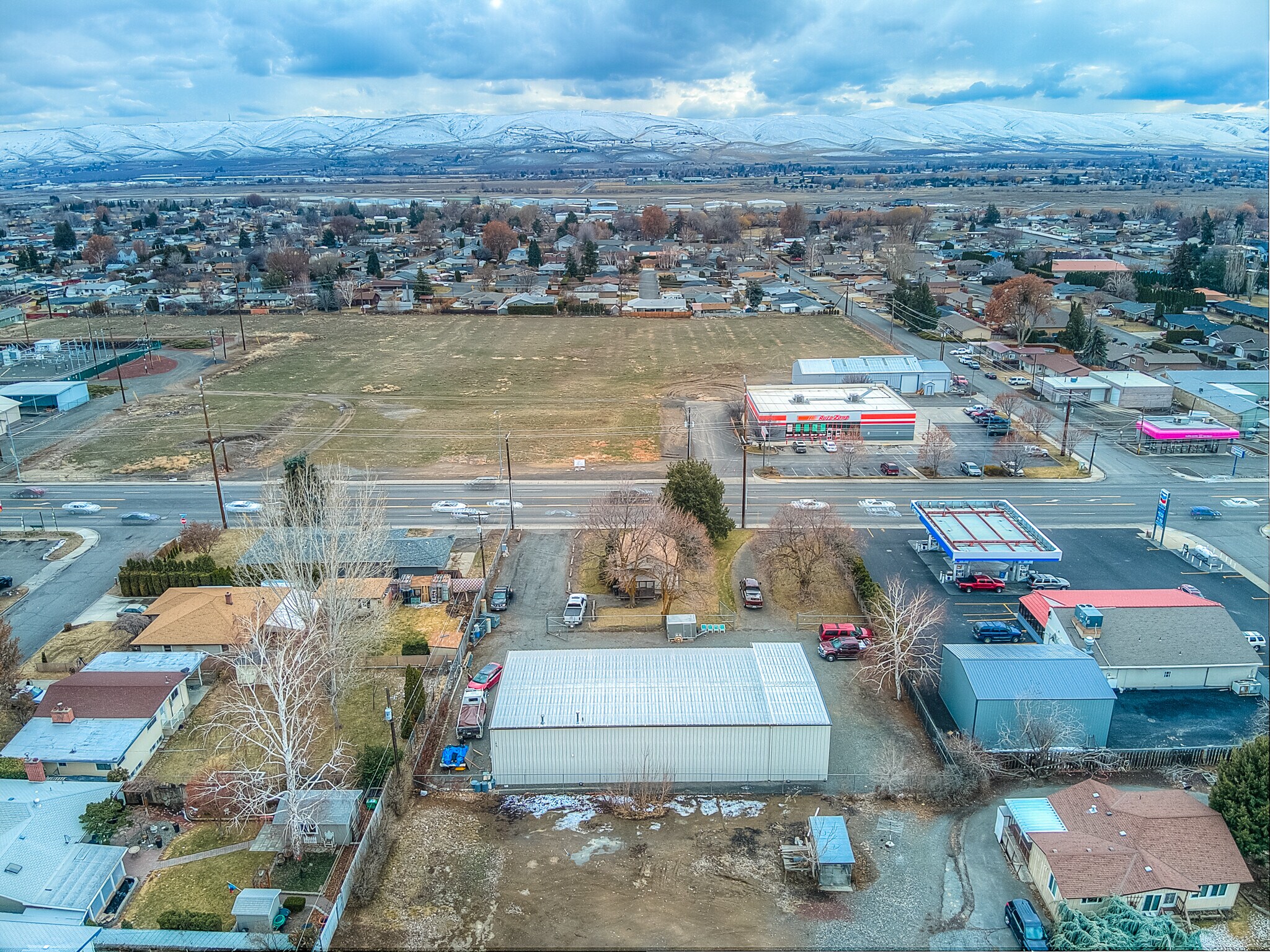 3703 W Nob Hill Blvd, Yakima, WA for Rent