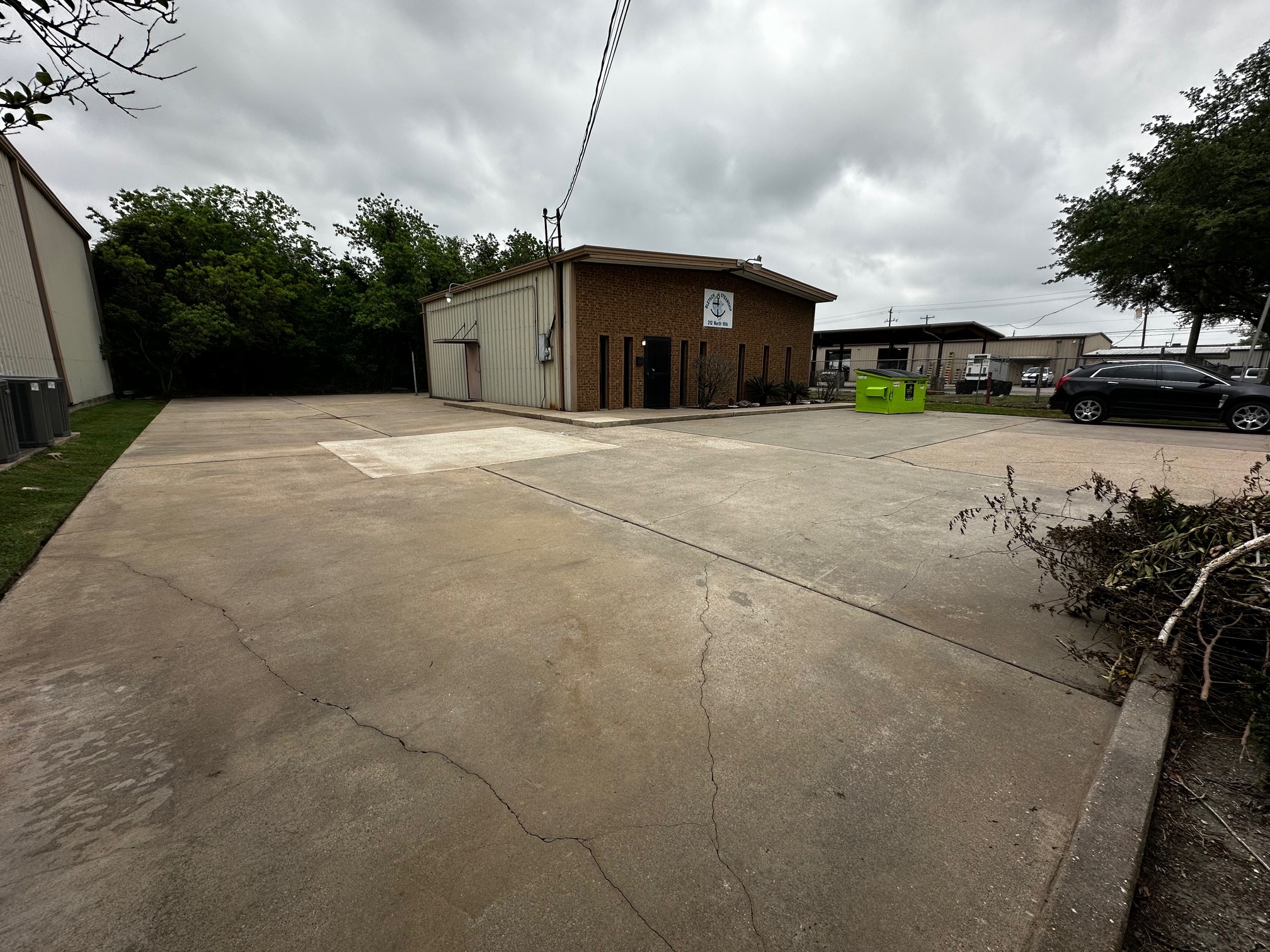 212 N 16th St, La Porte, TX for Sale