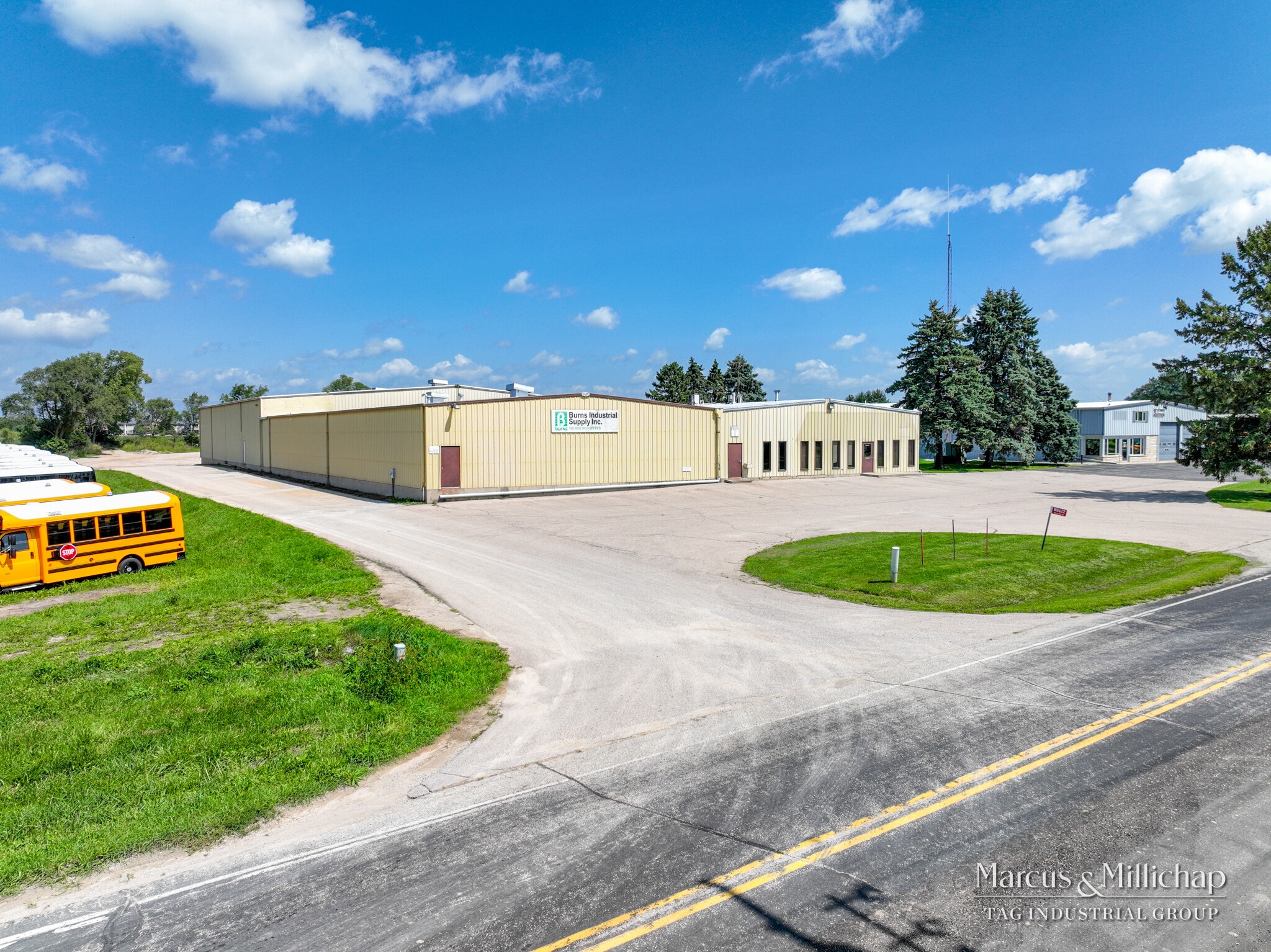 W8622 Willis Ray Rd, Whitewater, WI for Sale