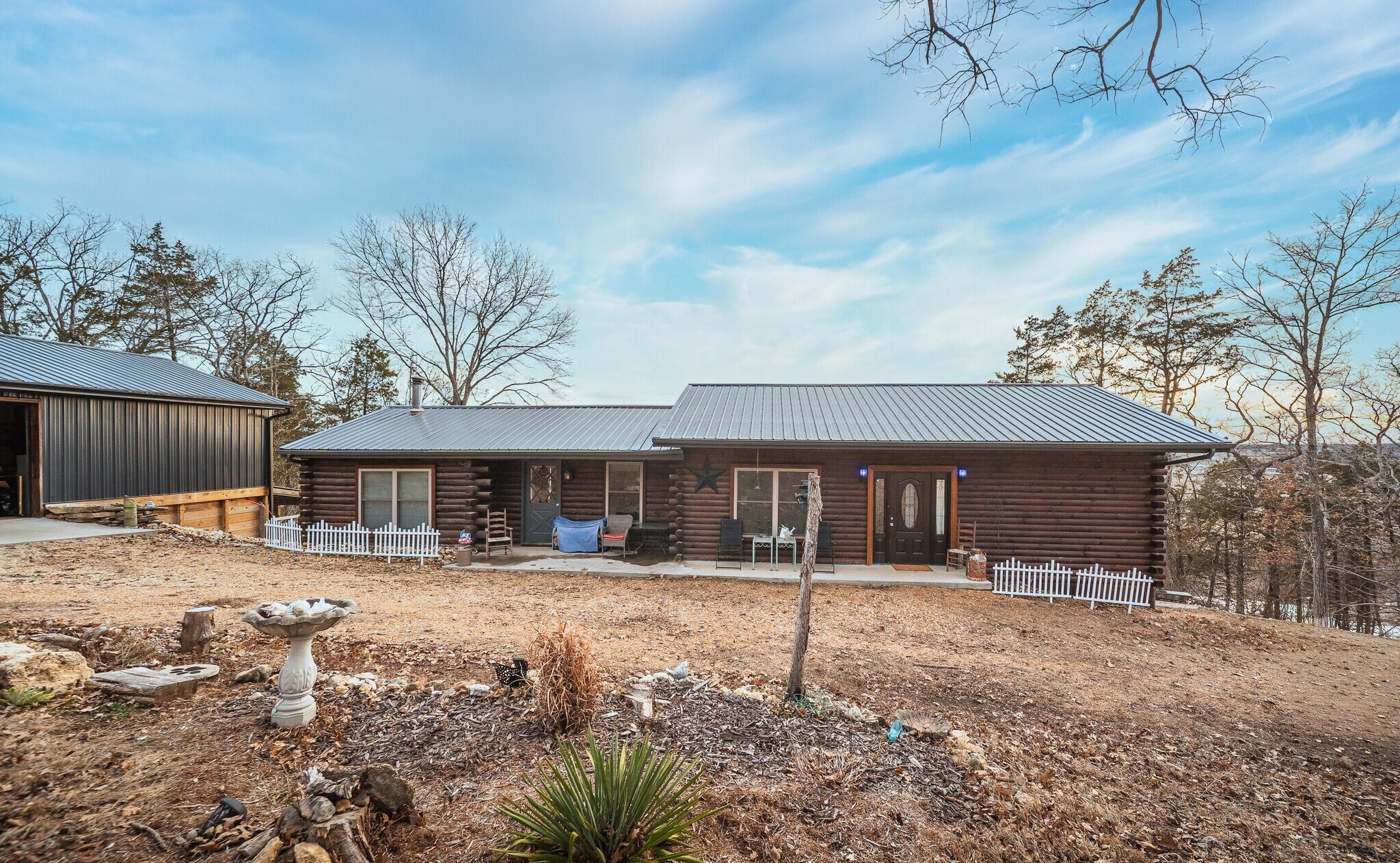 2585 River Rd, Mount Sterling, MO for Sale