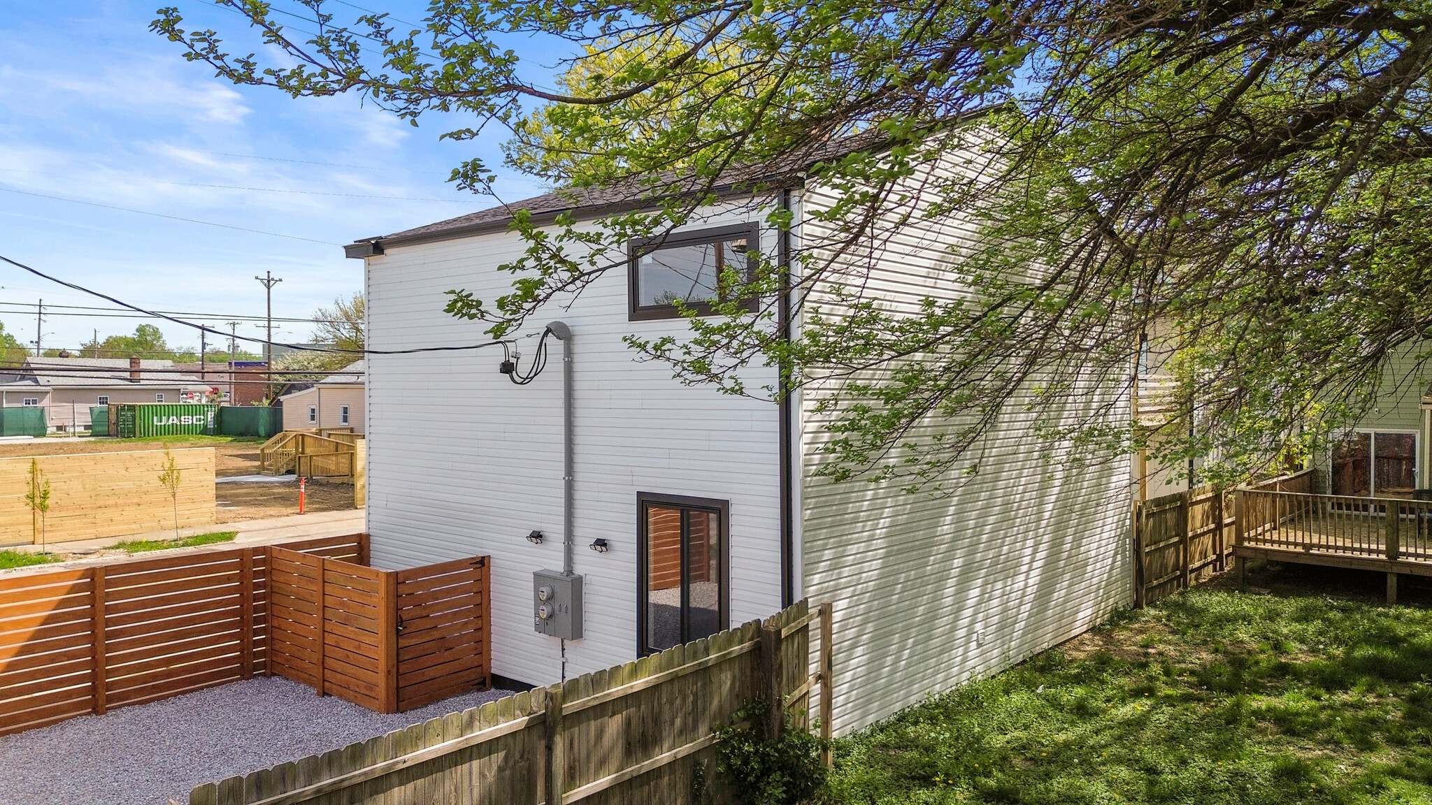 530 E Burnett Ave, Louisville, KY for Sale