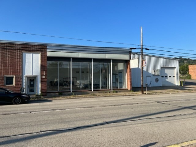 938 4th Ave, Coraopolis, PA for Rent