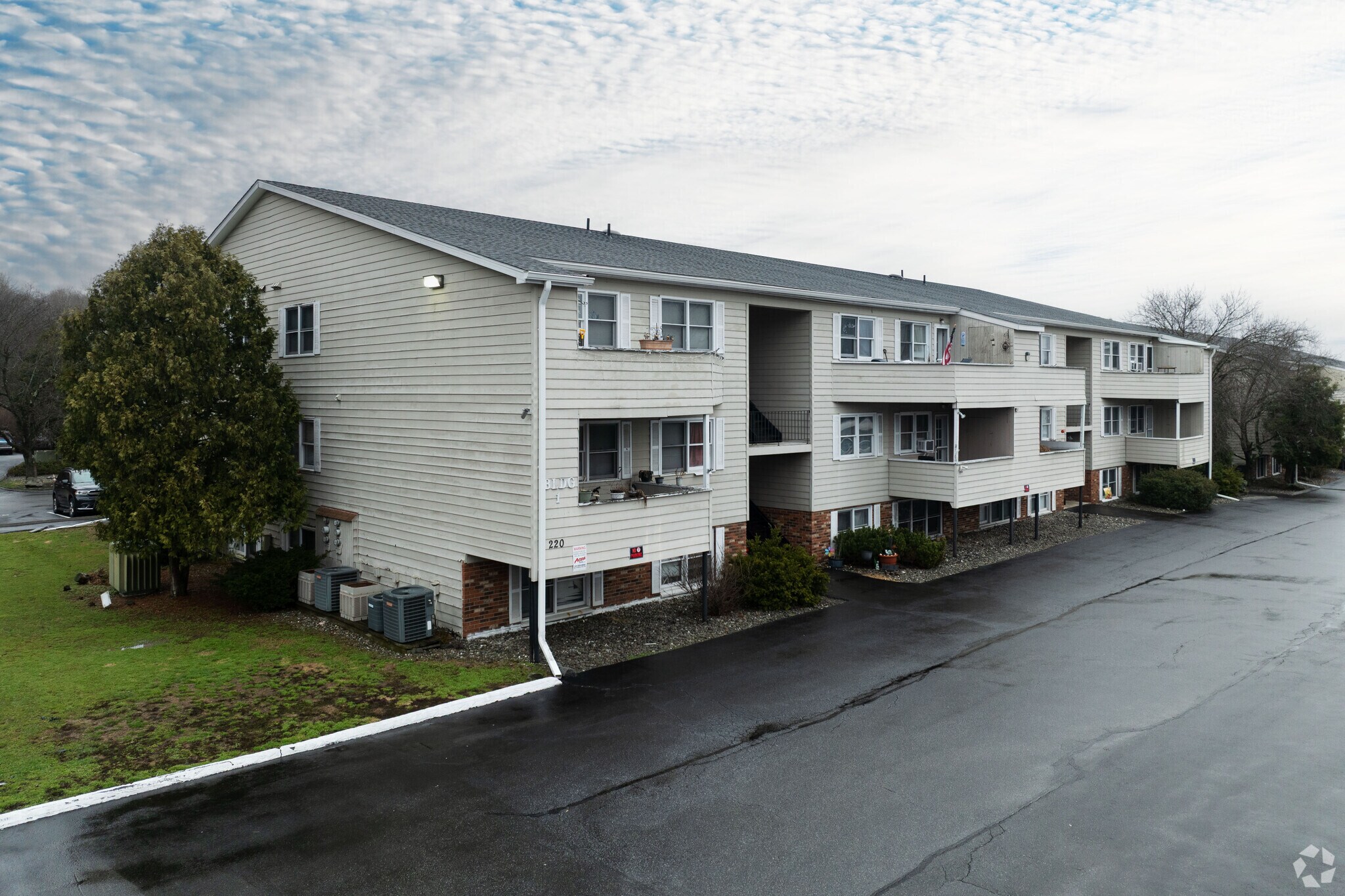220 West Rd, Pleasant Valley, NY for Sale