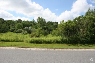 800 Nickerson Rd
