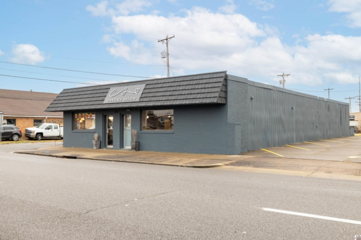 1200 Broadway St, Paducah, KY for Sale