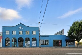 Portland, OR Storefront - 2975 NE Sandy Blvd