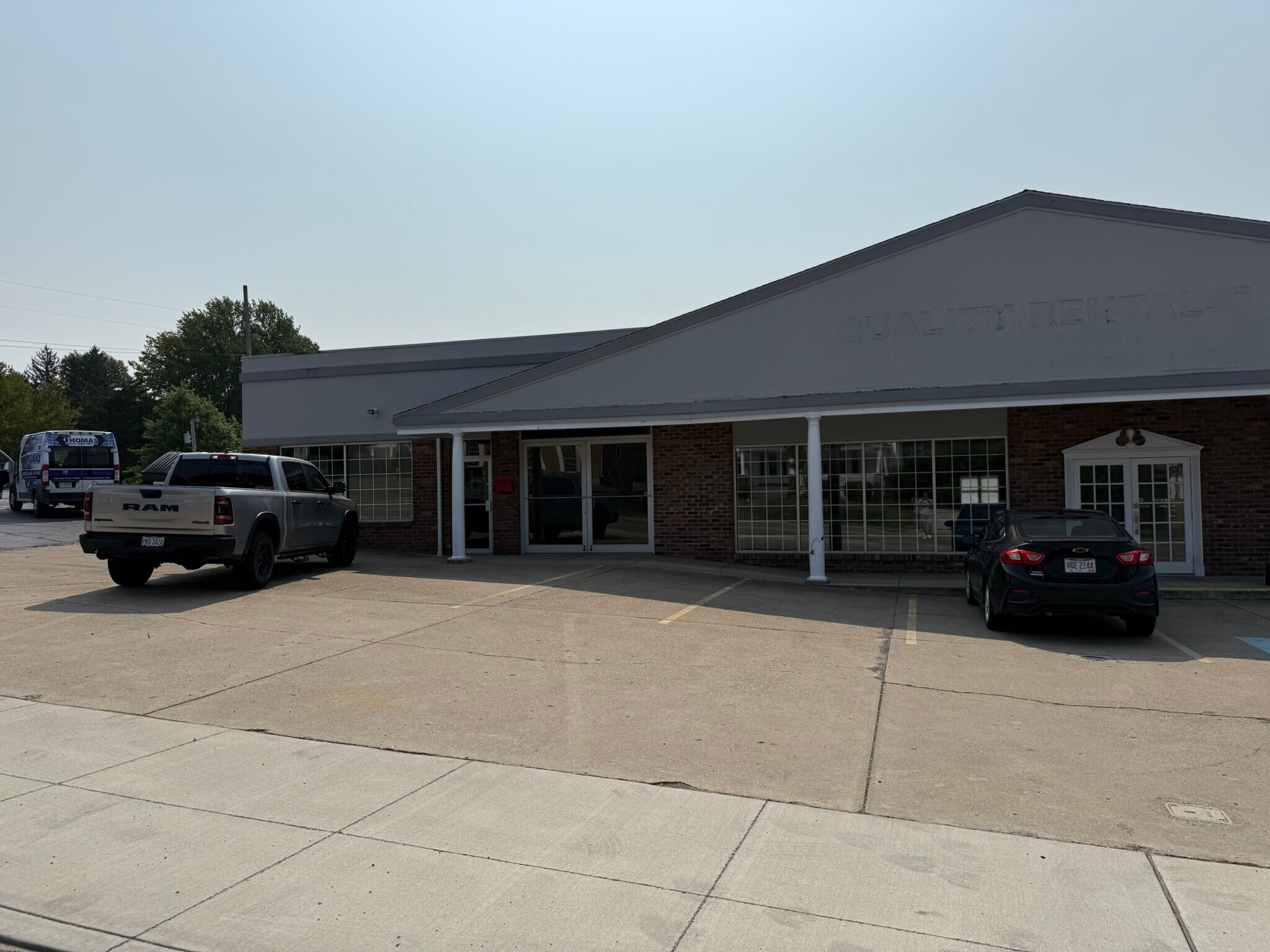 252 E Main St, Saint Clairsville, OH for Rent