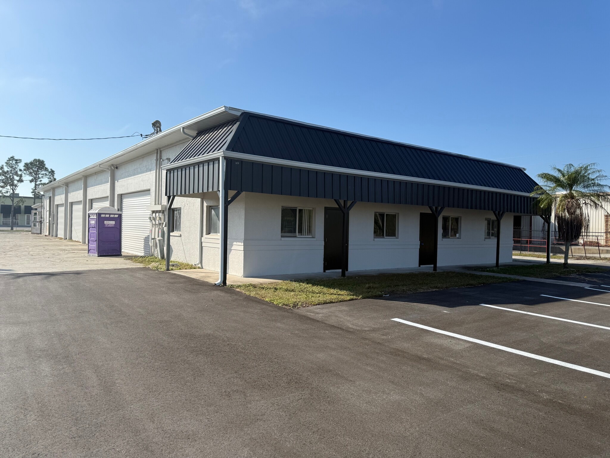 6100 Idlewild St, Fort Myers, FL for Sale