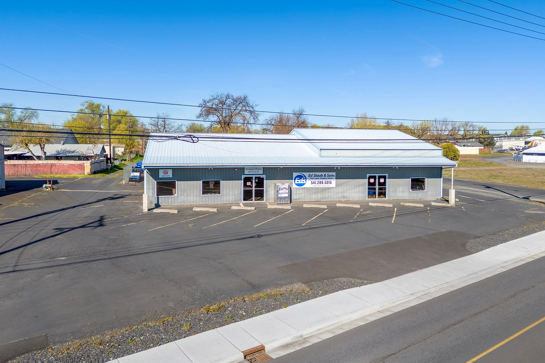 345 N 1st Pl, Hermiston, OR for Sale
