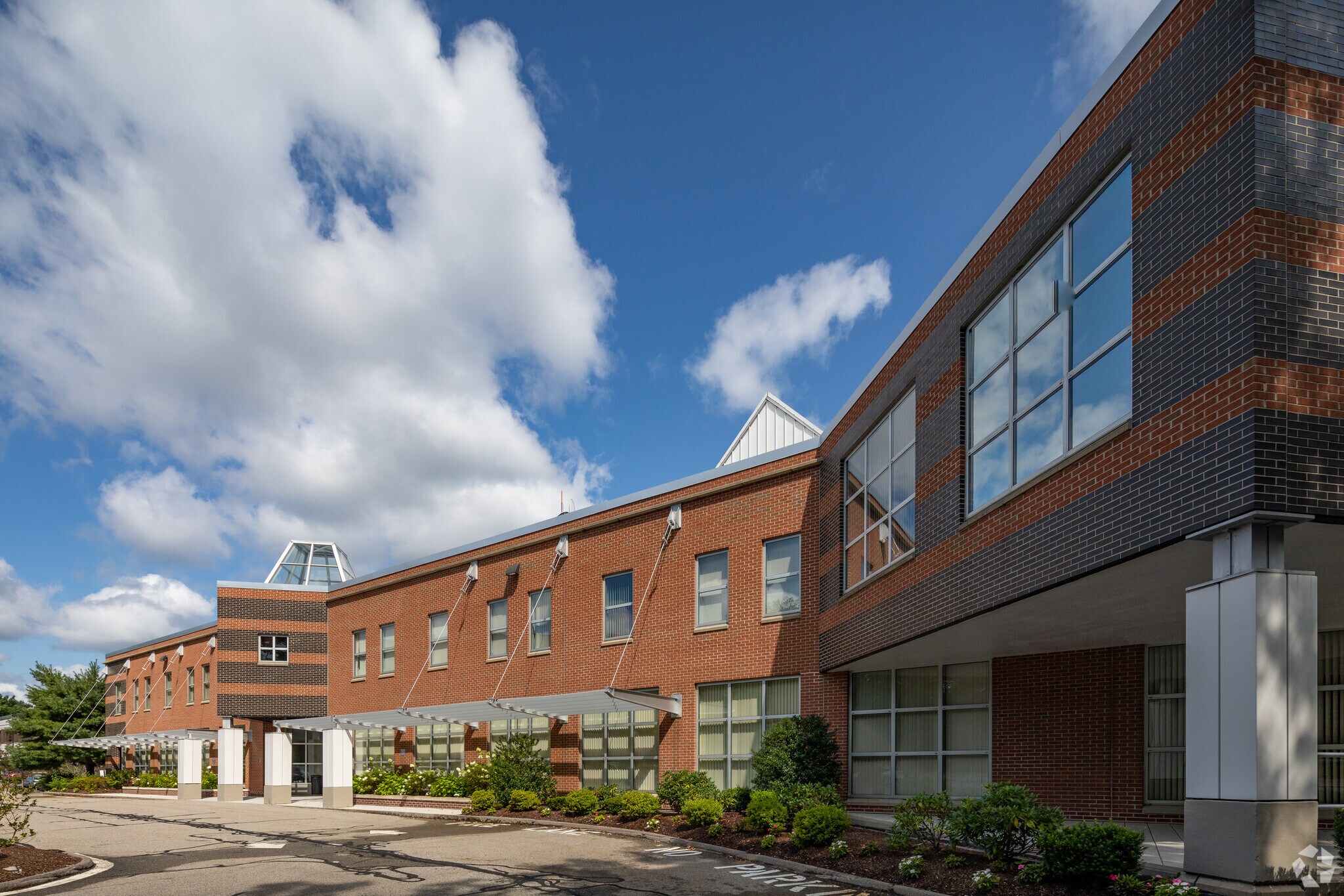 144 Gould St, Needham, MA for Rent