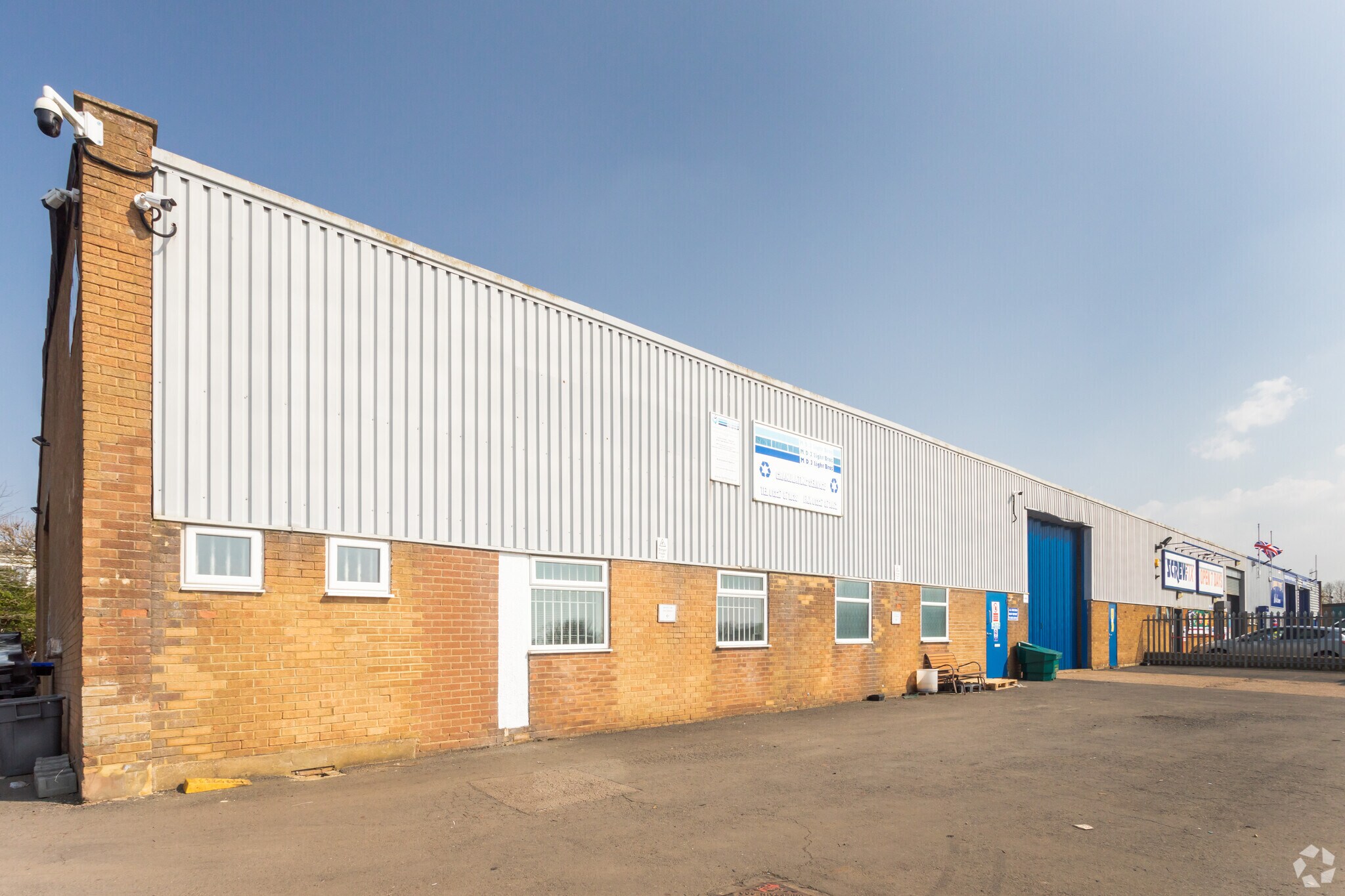 4A & 50-56 High March, Daventry, NTH for Rent