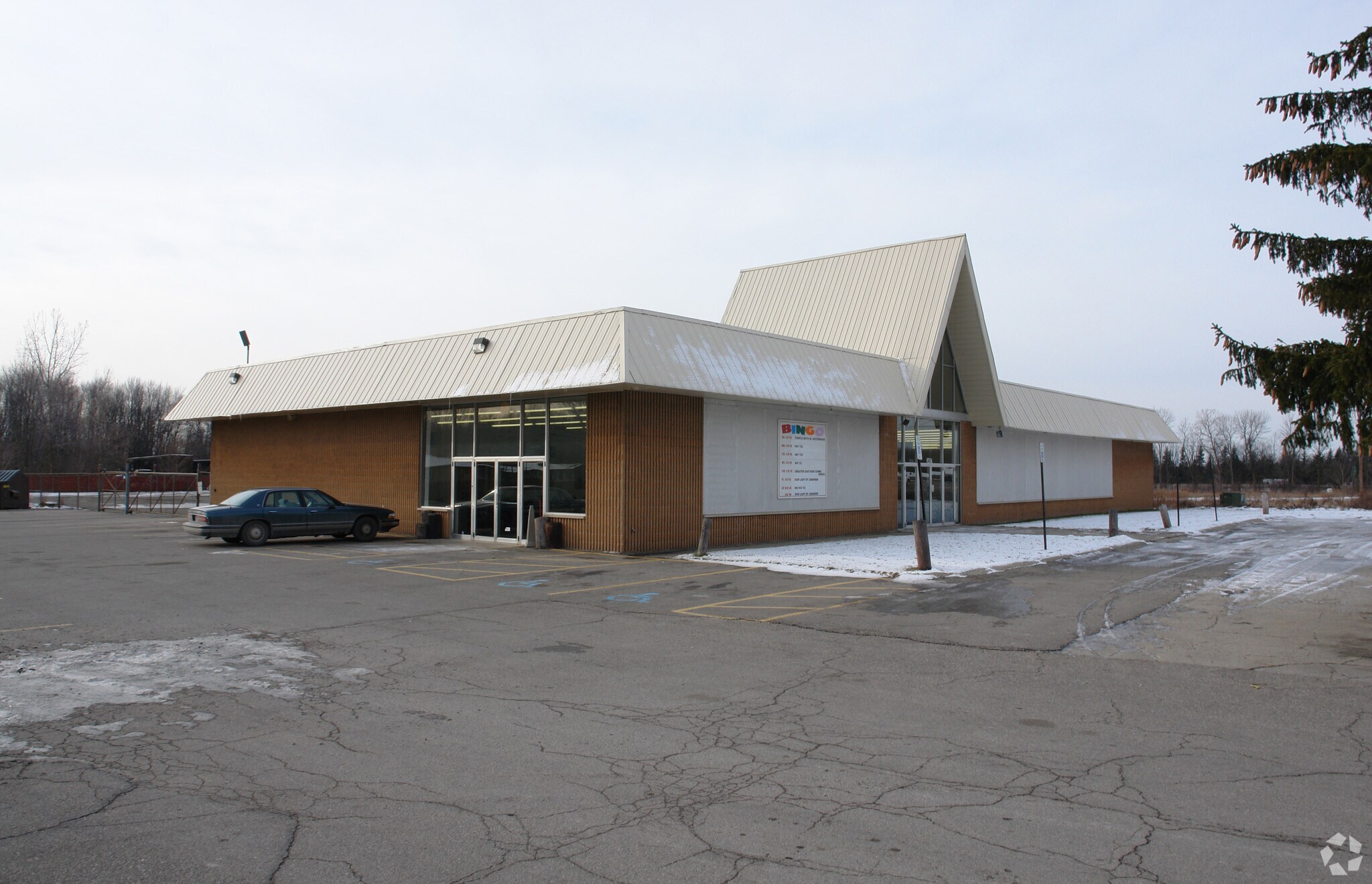 3497 W Pasadena Ave, Flint, MI for Sale