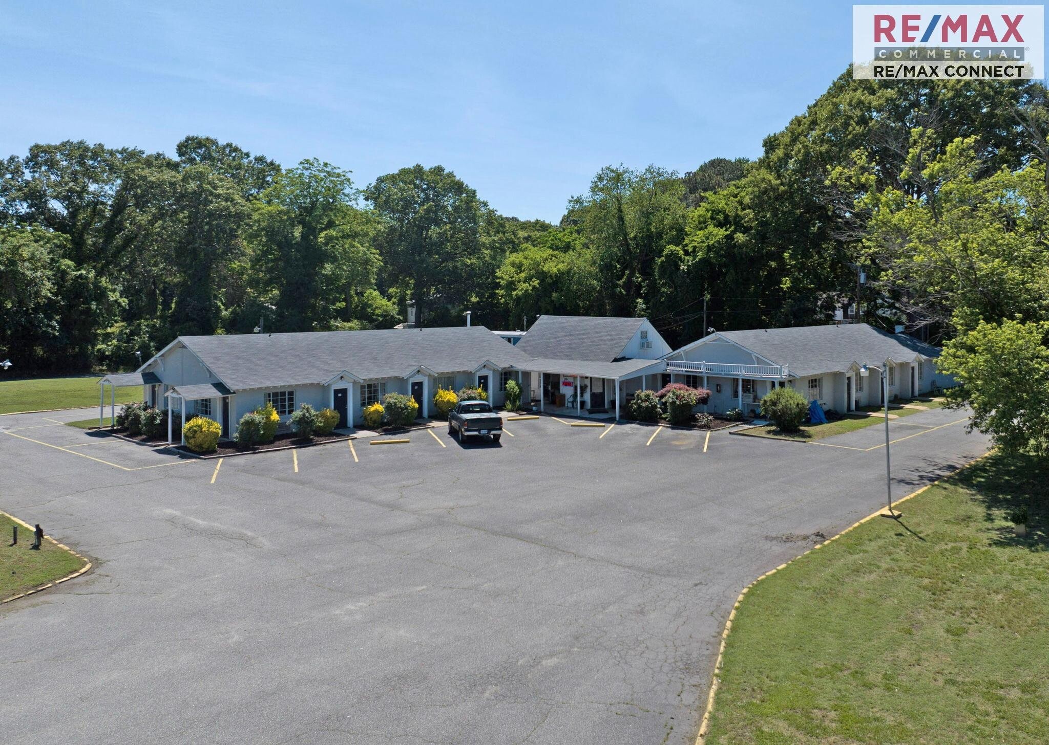 1408 George Washington Mem Hwy, Gloucester Point, VA for Sale