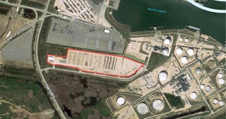 Freeport, TX Commercial Land - 2704 FM 1495