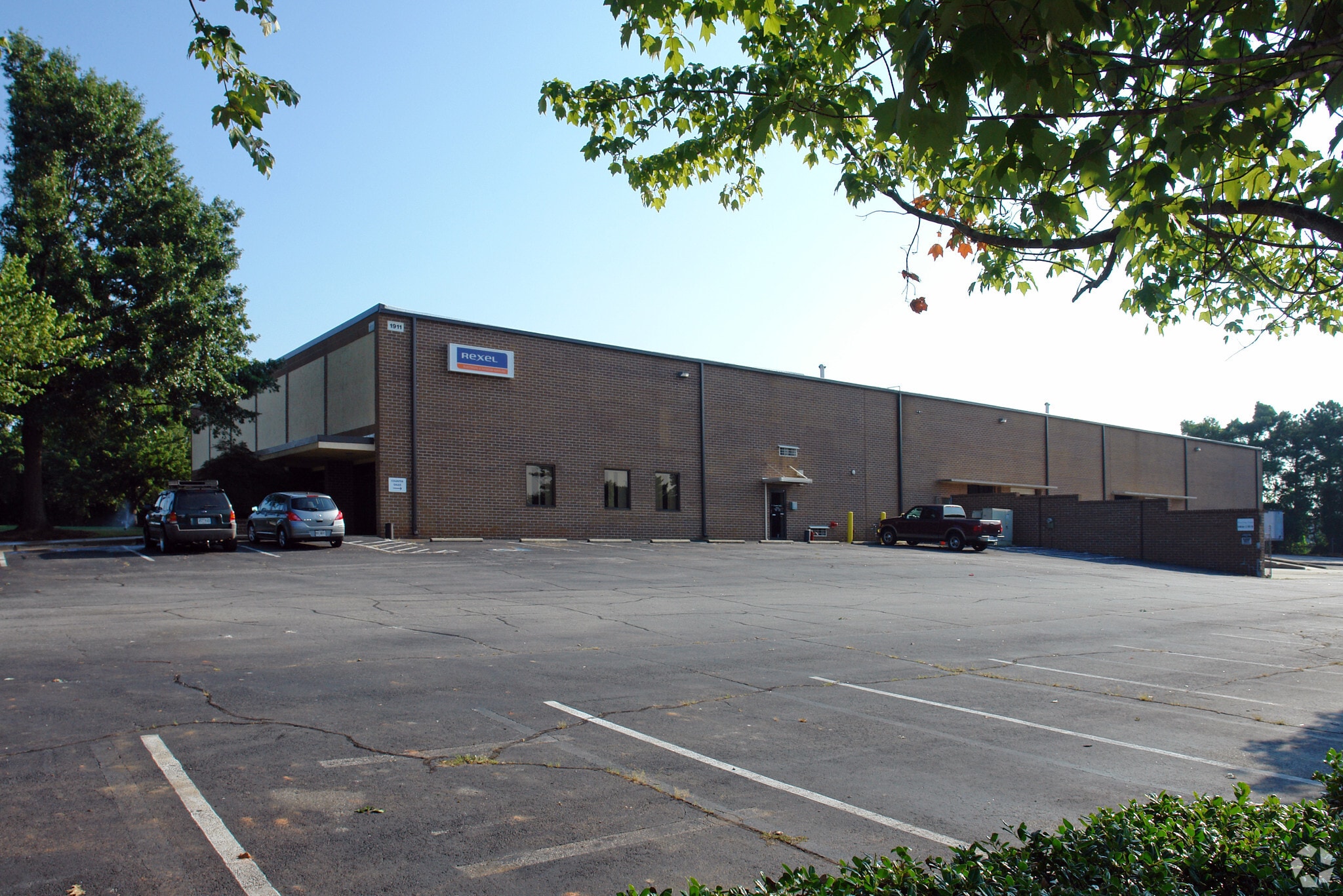 1911 Mountain Industrial Blvd, Tucker, GA for Rent