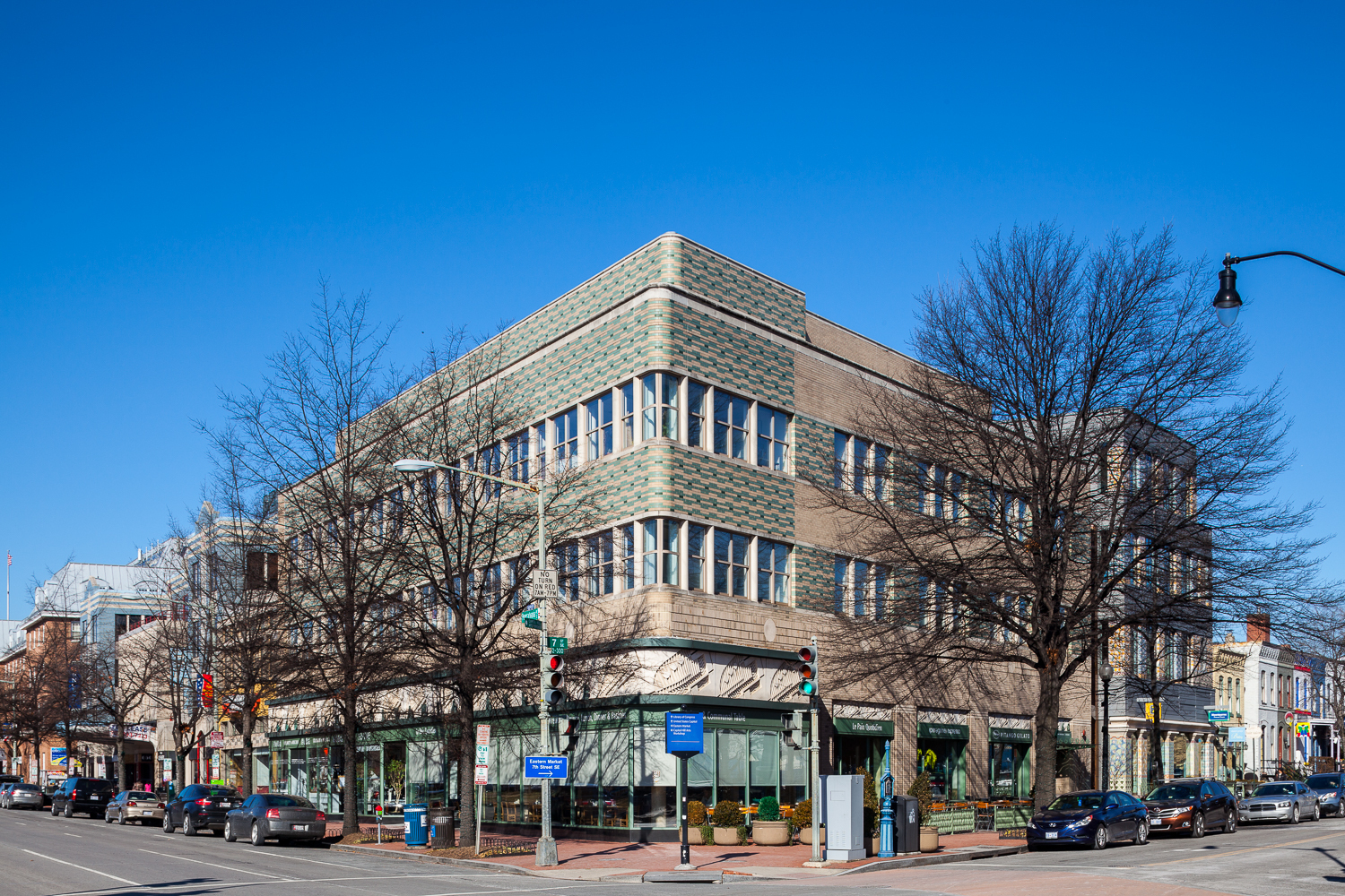 660 Pennsylvania Ave SE, Washington, DC for Rent