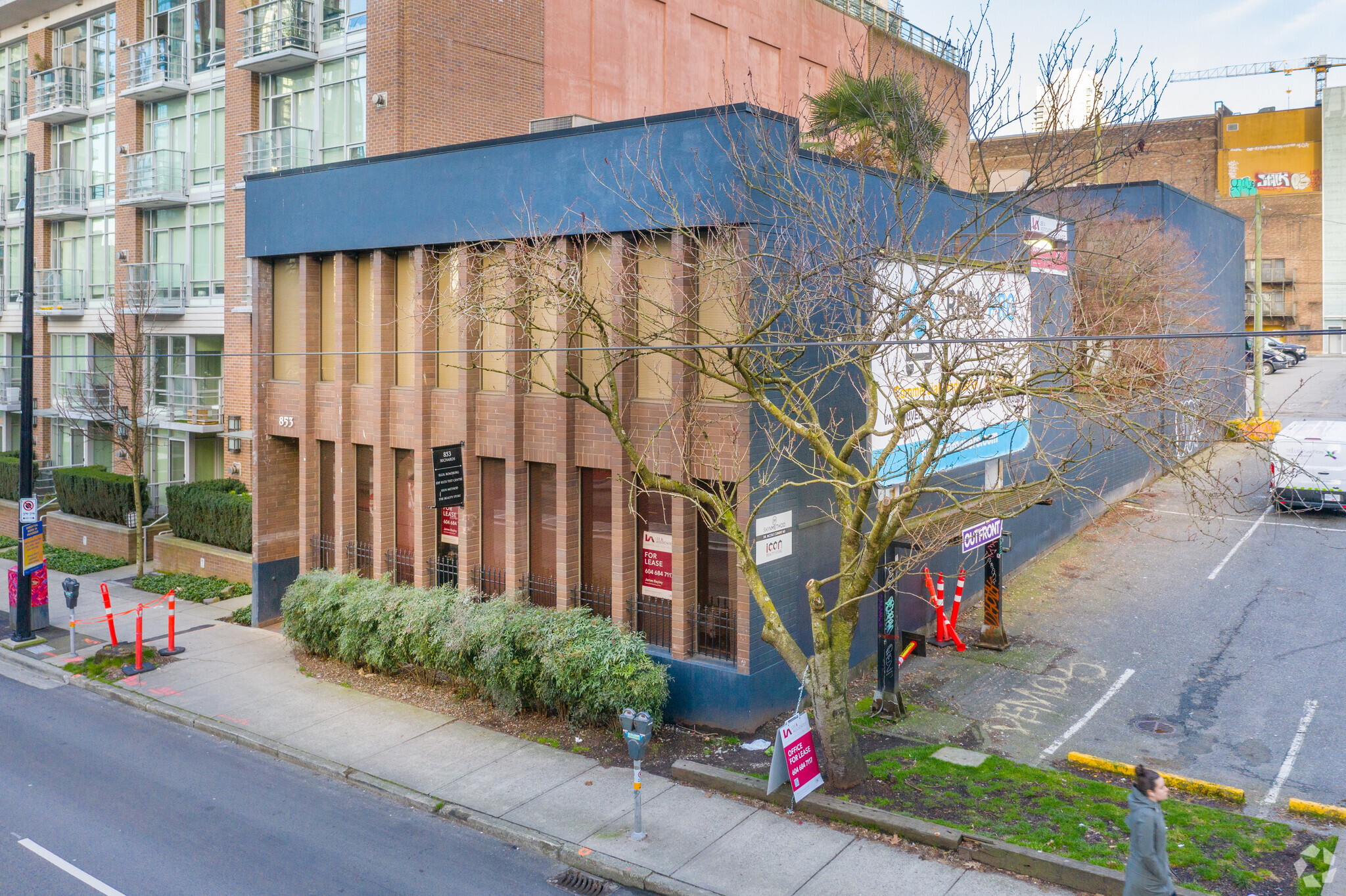 853 Richards St, Vancouver, BC for Rent