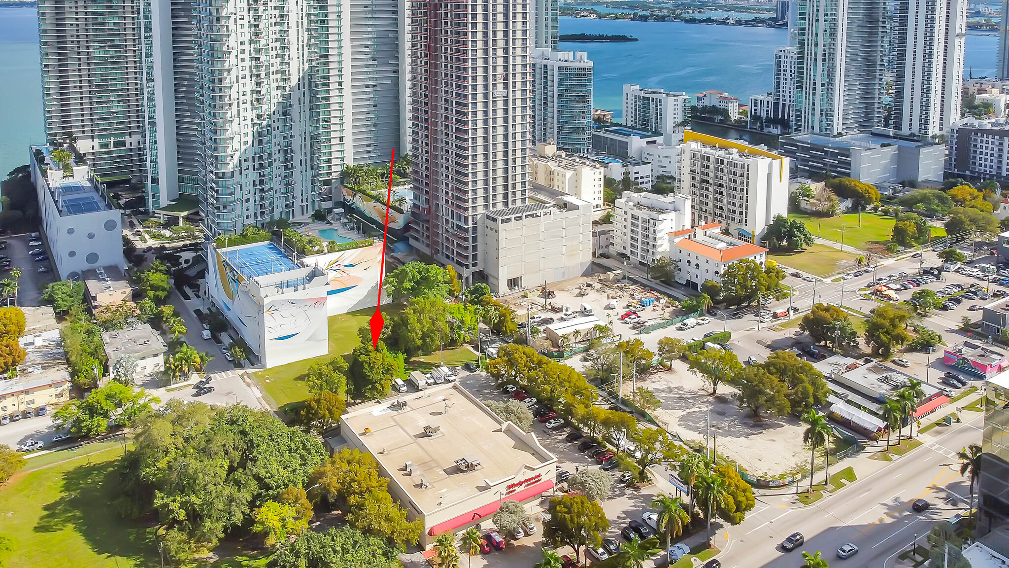 380 32 St, Miami, FL for Sale