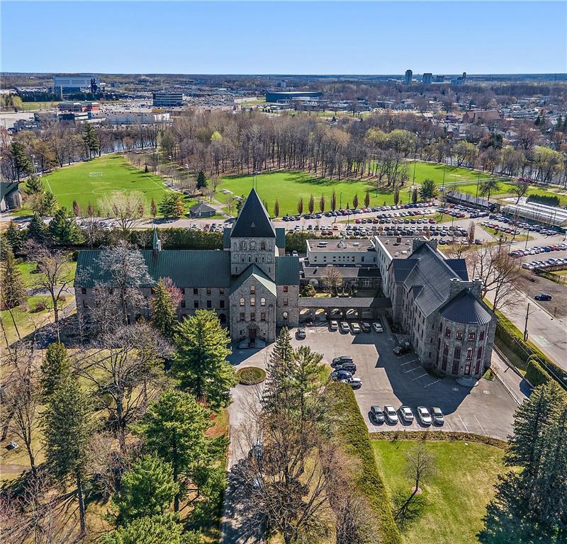 120-132 Rue Saint-Charles-Borromée N, Joliette, QC for Sale