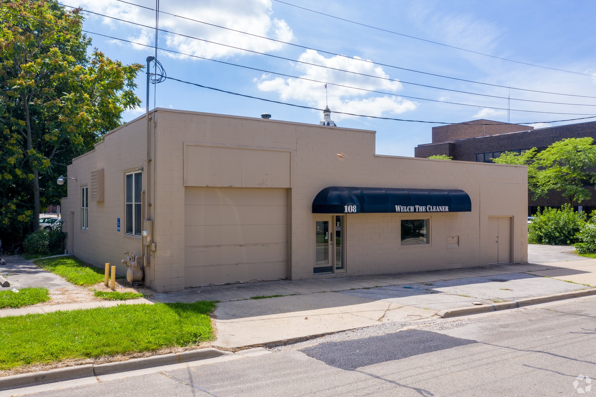 108 E Butler St, Adrian, MI for Sale