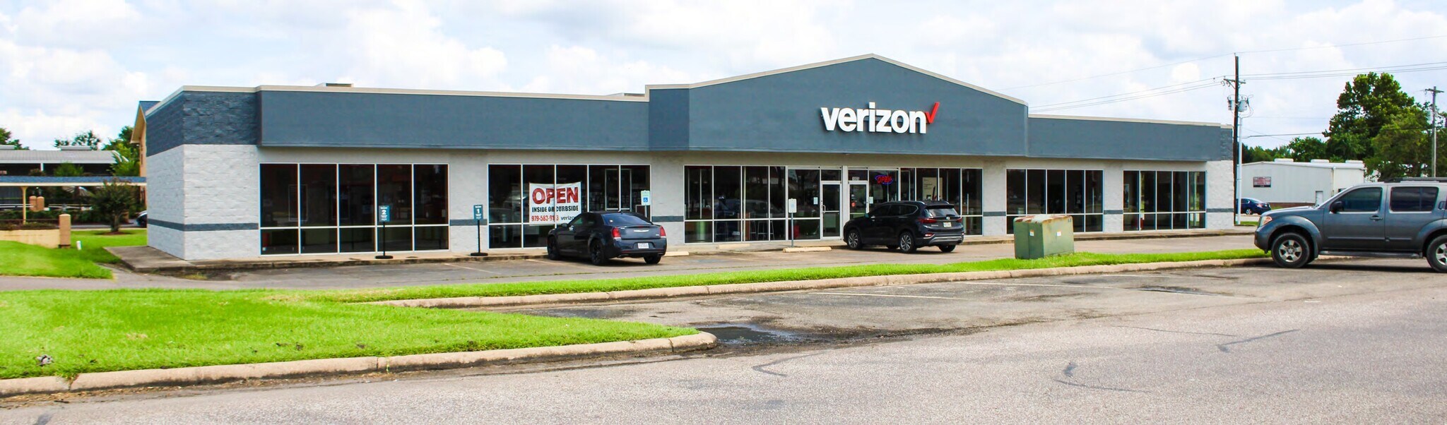 1805 N Velasco Hwy, Angleton, TX for Sale