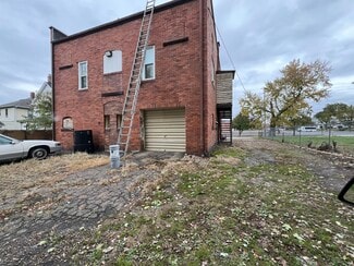 Massillon, OH Flex - 715 State Ave NE