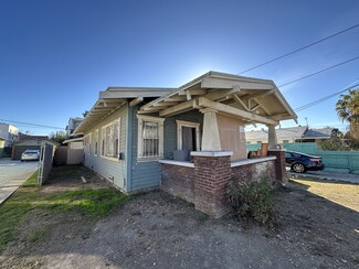 Los Angeles, CA Apartments - 1210 N Mariposa Ave