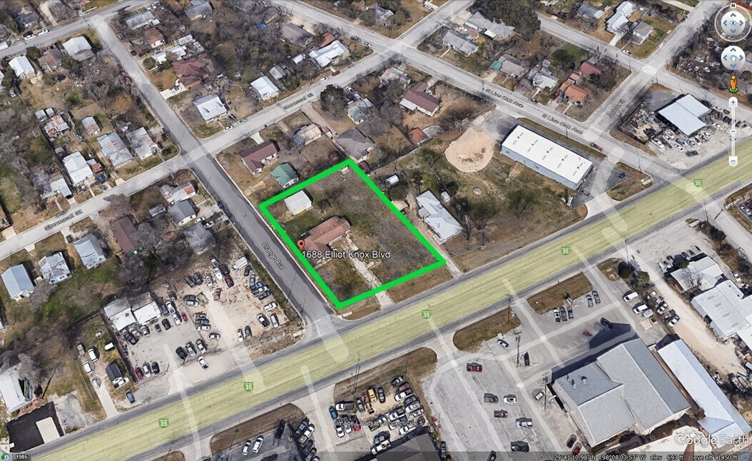 1688 Business IH 35 Hwy, New Braunfels, TX for Sale