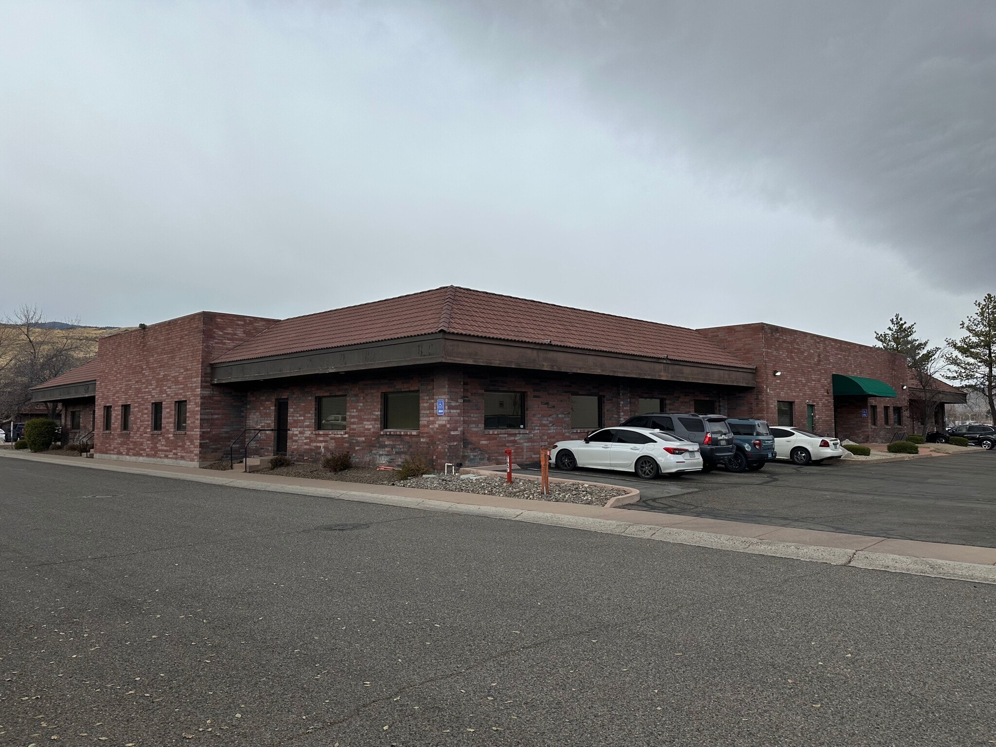 727 Fairview Dr, Carson City, NV for Rent