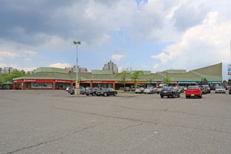 Vaughan, ON Office/Medical - 7700 Bathurst St