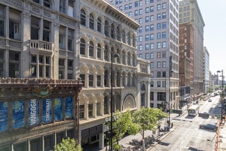 Cincinnati, OH Storefront Retail/Office - 6 W 4th St Cincinnati, OH Storefront Retail/Office - 6 W 4th St