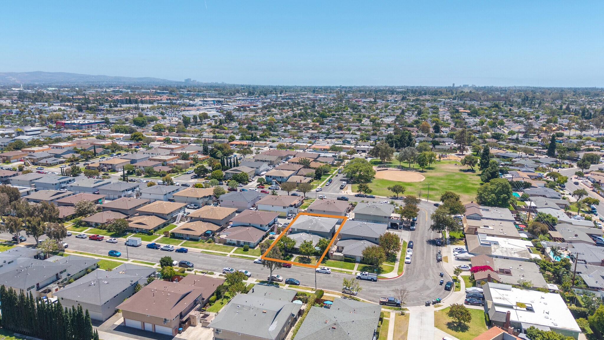1635 Coriander Dr, Costa Mesa, CA for Sale