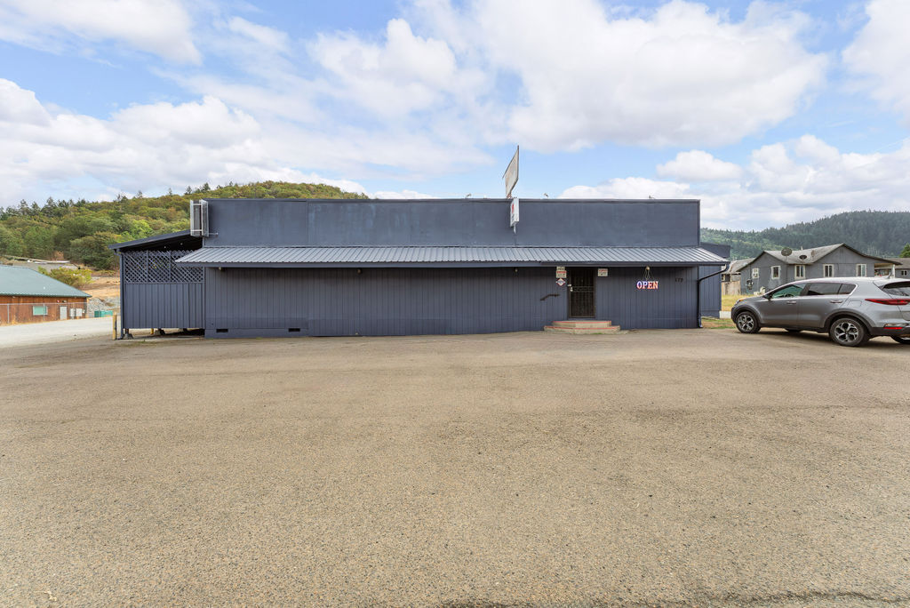 125 Opresik Ln, Myrtle Creek, OR for Sale