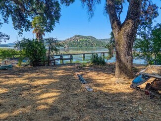 Clearlake, CA Commercial Land - 14089 Lakeshore Dr