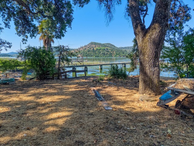 14089 Lakeshore Dr, Clearlake, CA for Sale