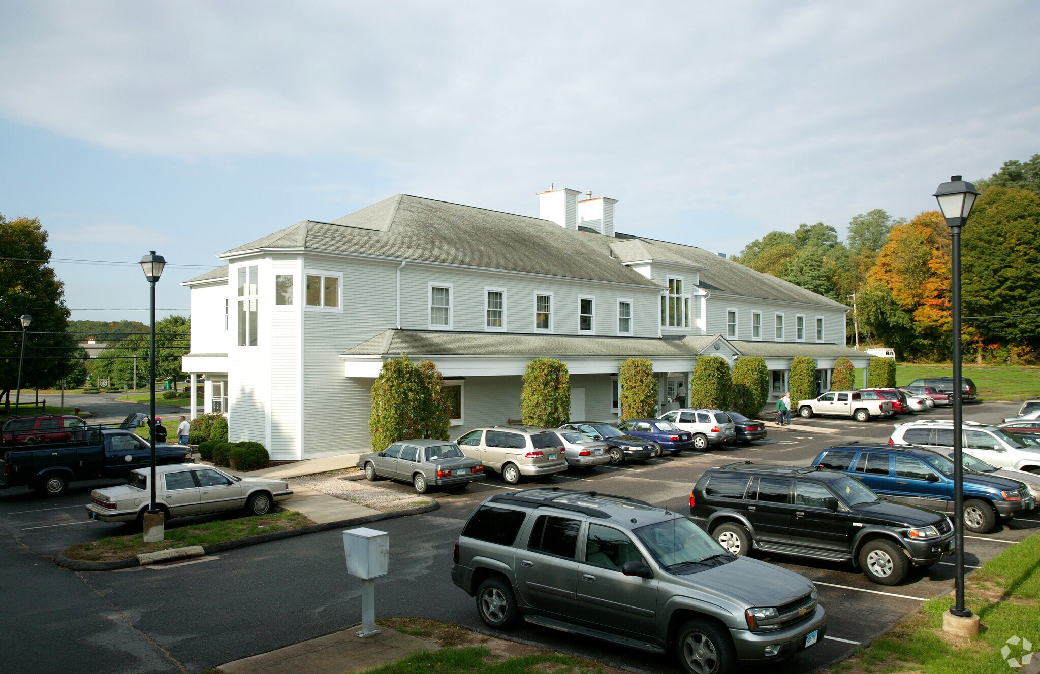 2187 New London Tpke Glastonbury, CT 06033 Retail Property for Lease