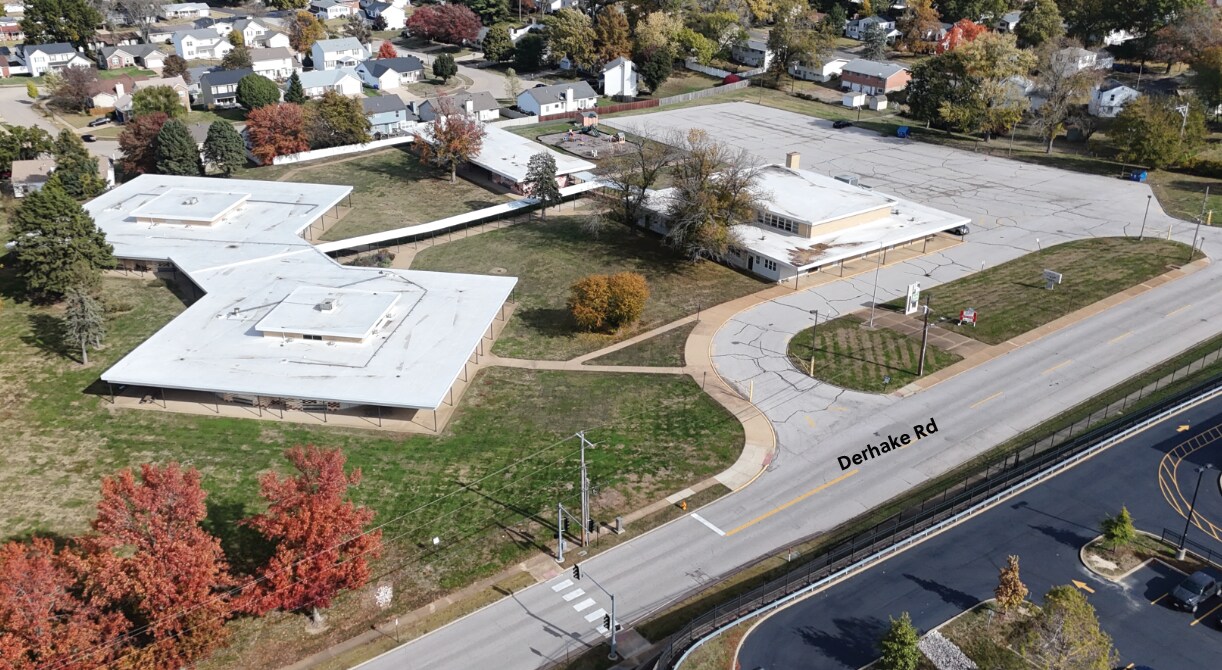 1555 Derhake Rd, Florissant, MO for Sale