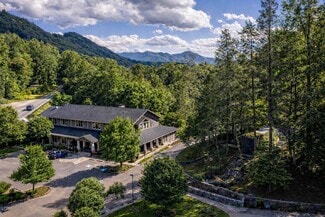 Bryson City, NC Hospitality - 9400 US-19 W
