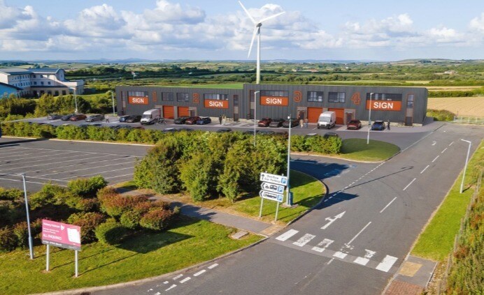 B3274, Roche, CON for Sale
