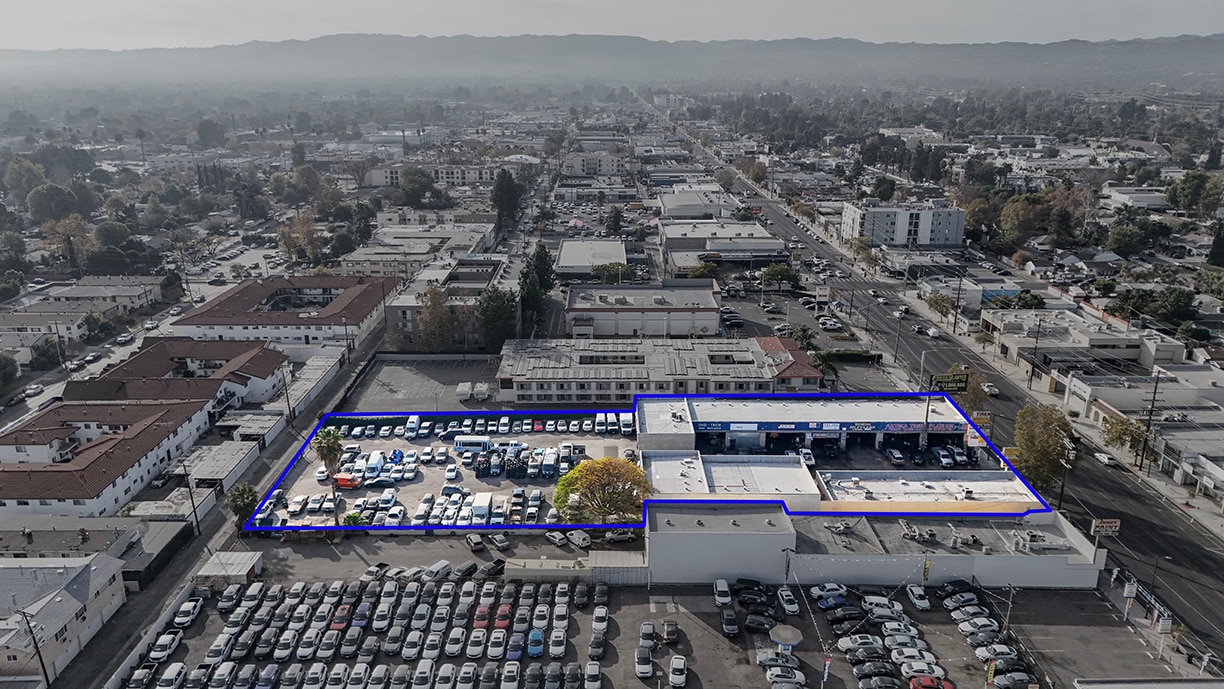 7444 Reseda Blvd, Reseda, CA for Sale