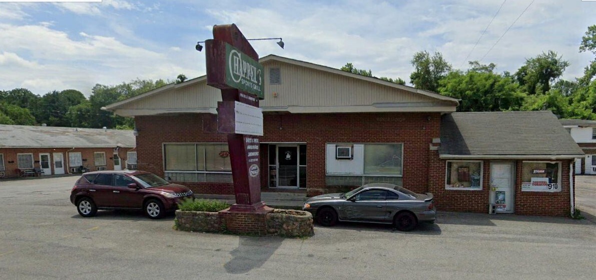 900 E Main St Salem, VA 24153 Retail Property for Sale on