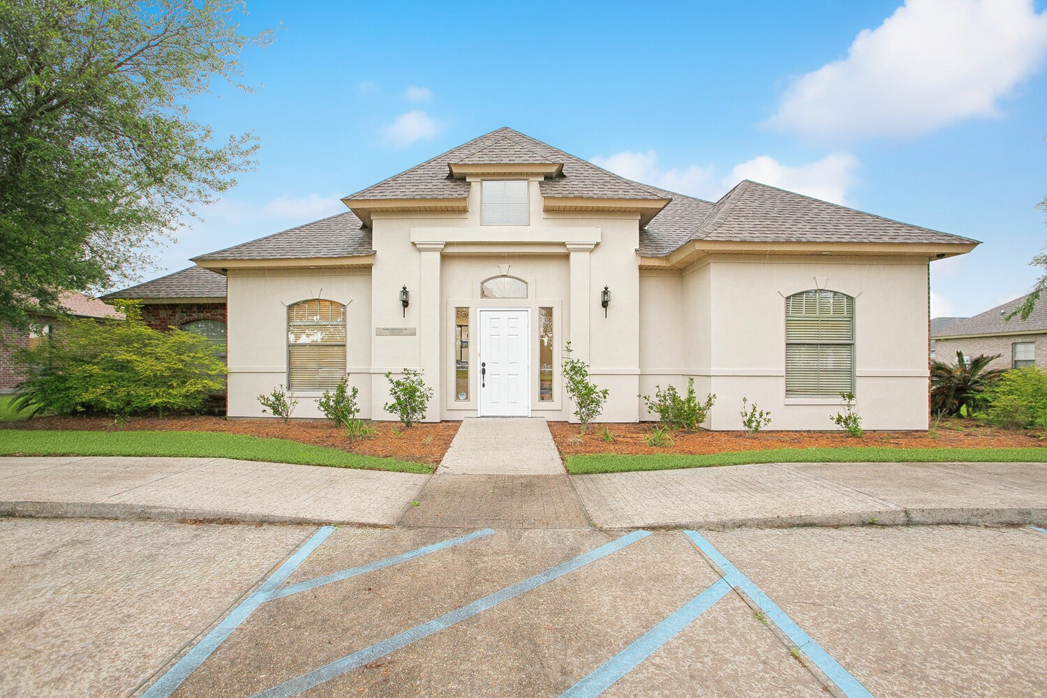 568 Belle Terre Blvd, La Place, LA for Sale