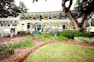 Crescent City, FL Hospitality - 125 Central Ave Crescent City, FL Hospitality - 125 Central Ave