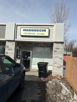 Tonawanda, NY Retail - 220 Highland Pky