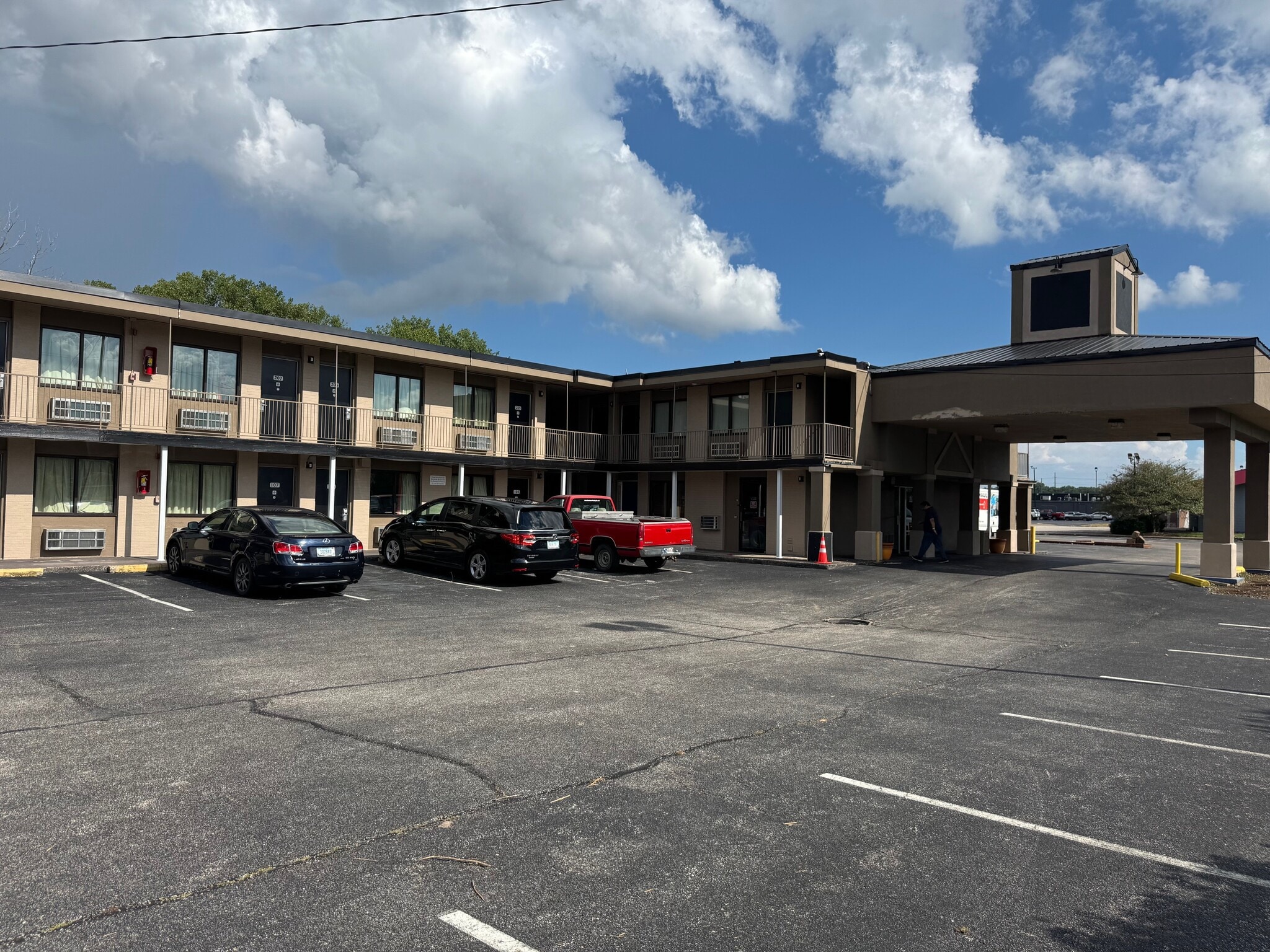 4321 US 41 North, Evansville, IN for Sale