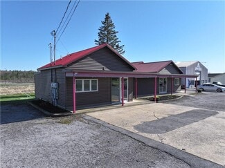 Alexandria Bay, NY Freestanding - 43748/43752 NY-12 Rt
